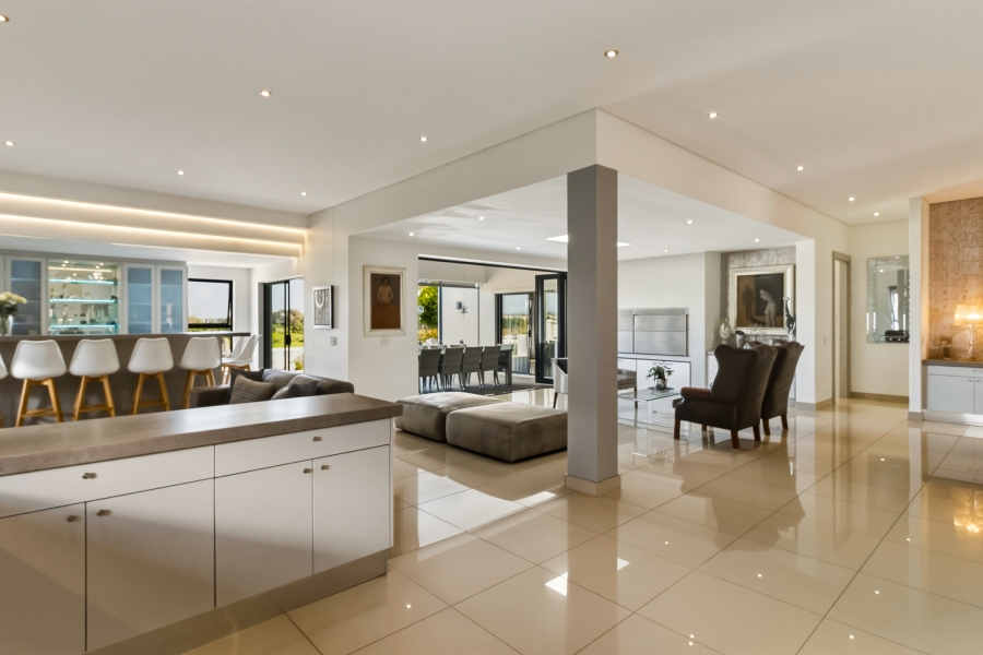3 Bedroom Property for Sale in Croydon Vineyard Estate Western Cape